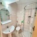 Domenii, casa renovata cu curte privata de 100 mp.